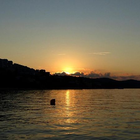 Apartments Marina Trogir Bagian luar foto