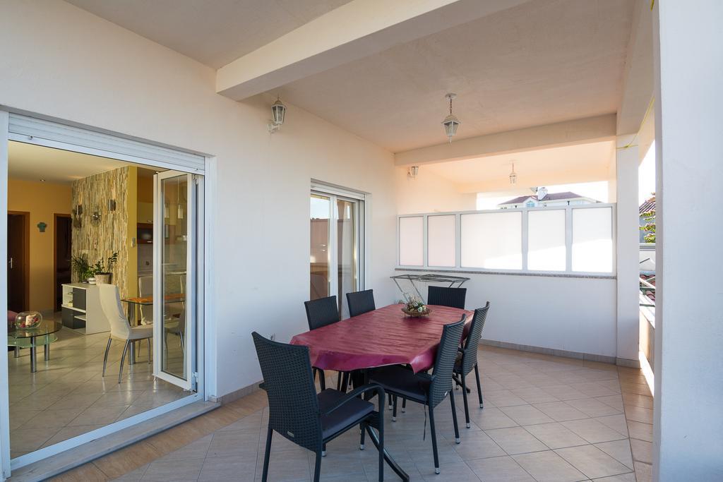 Apartments Marina Trogir Bagian luar foto